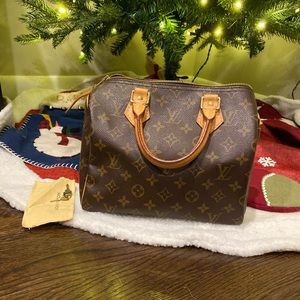 Louis Vuitton Speedy 25